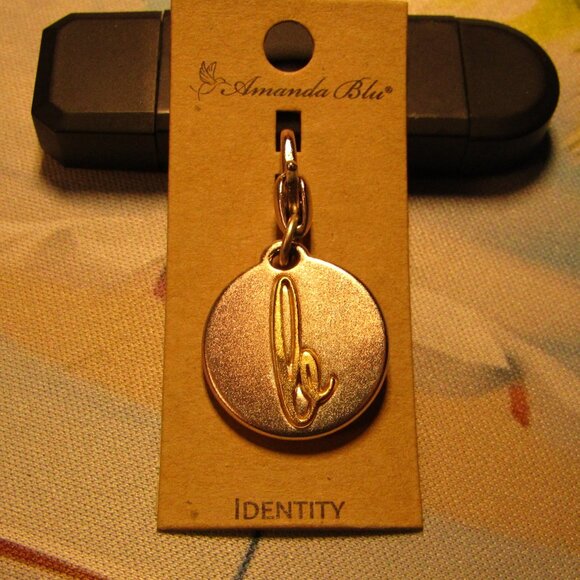 Amanda Blu Jewelry - Bracelet Charms | Amanda Blu | Identity | l